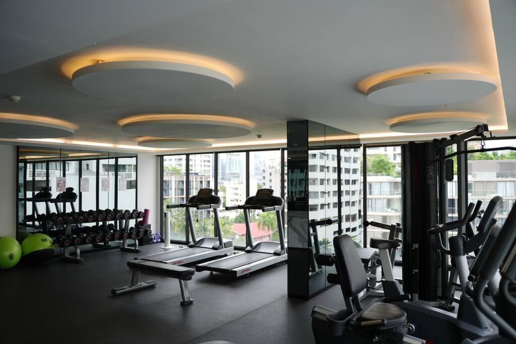 Circle Rein Sukhumvit 12 Two Bedrooms Apartemen Bangkok